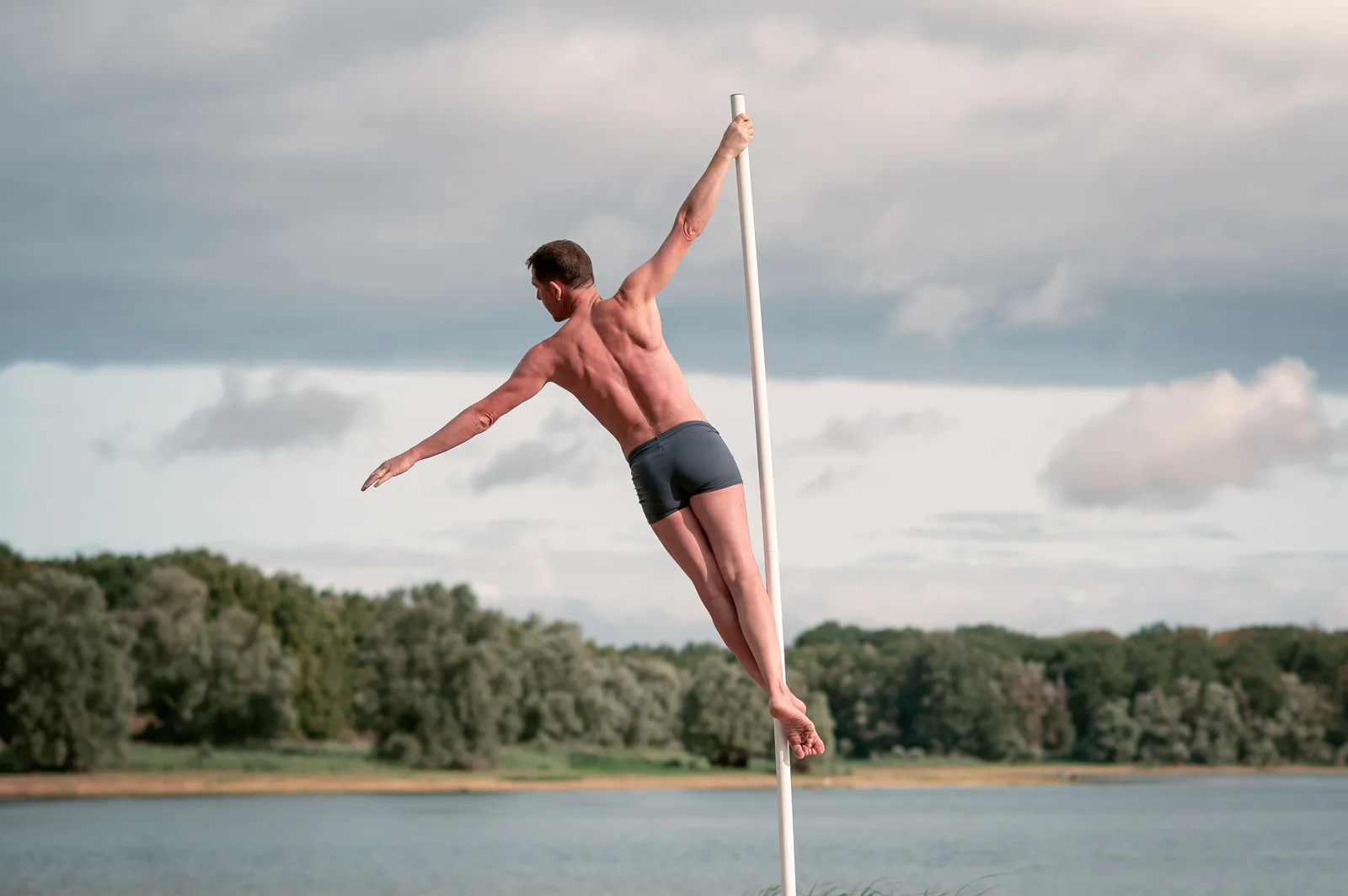 Pose au bord du lac d'Orient